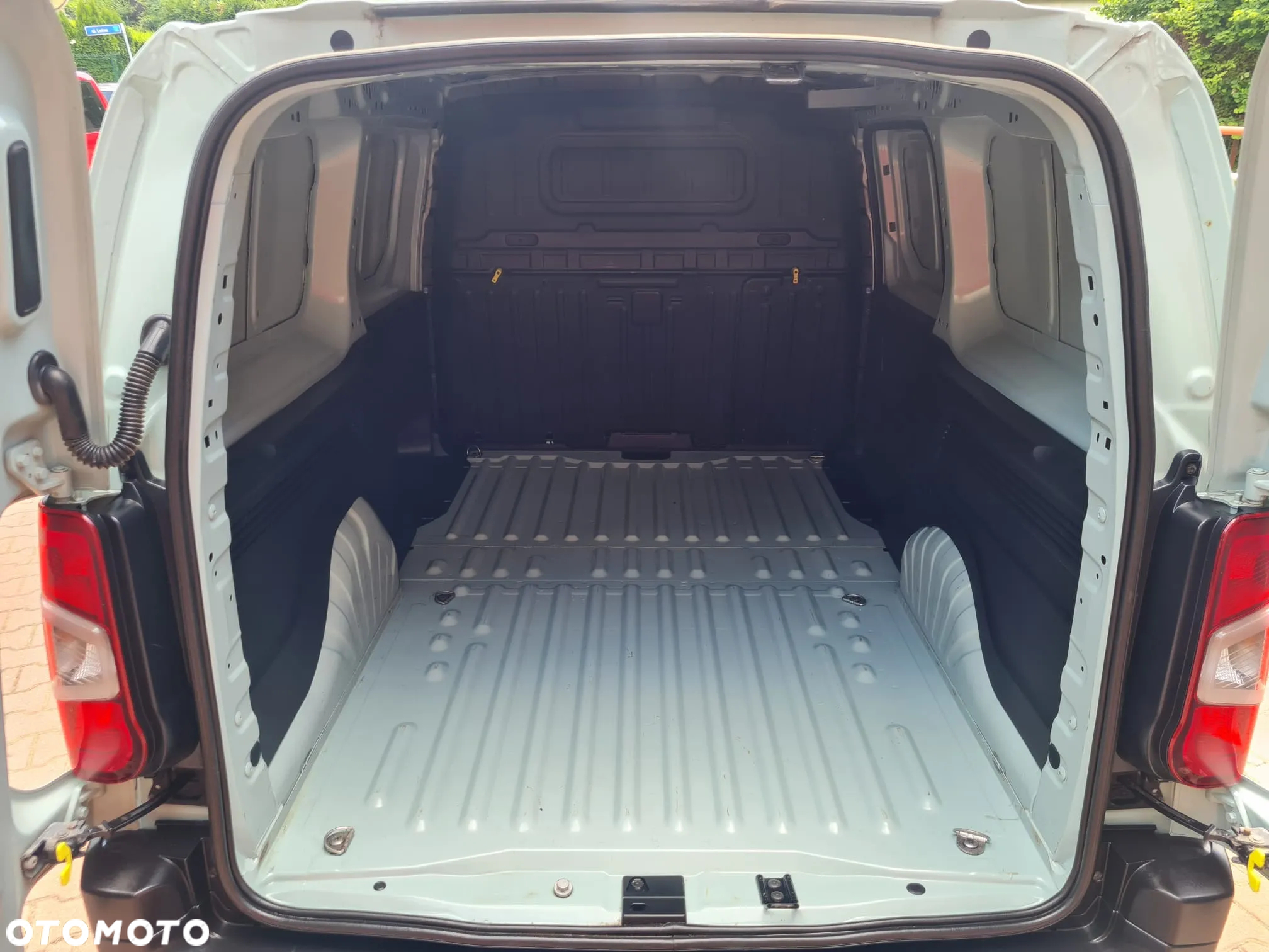 Citroën BERLINGO - 21