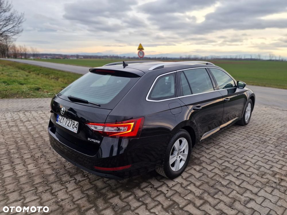 Skoda Superb 1.8 TSI Ambition - 10