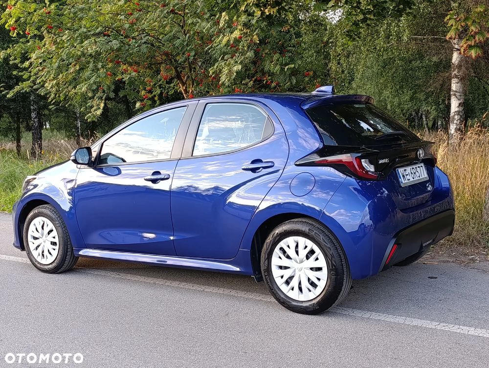 Toyota Yaris 1.5 Comfort - 11