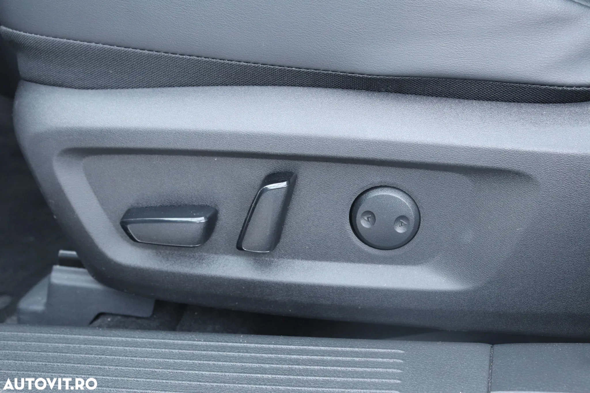 Nissan X-Trail e4ORCE N-Connecta Plus - 18