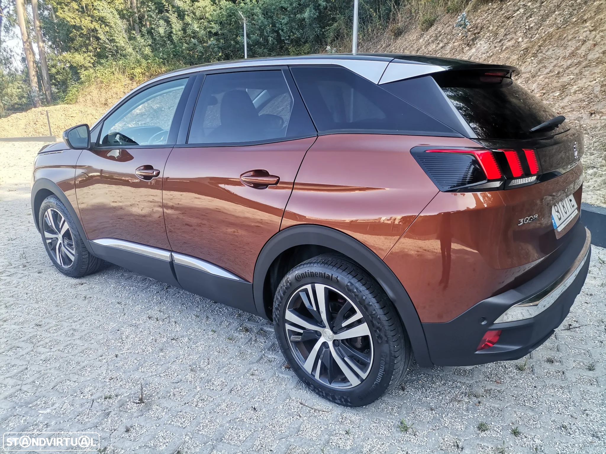Peugeot 3008 1.6 BlueHDi Allure EAT6 J18 - 3