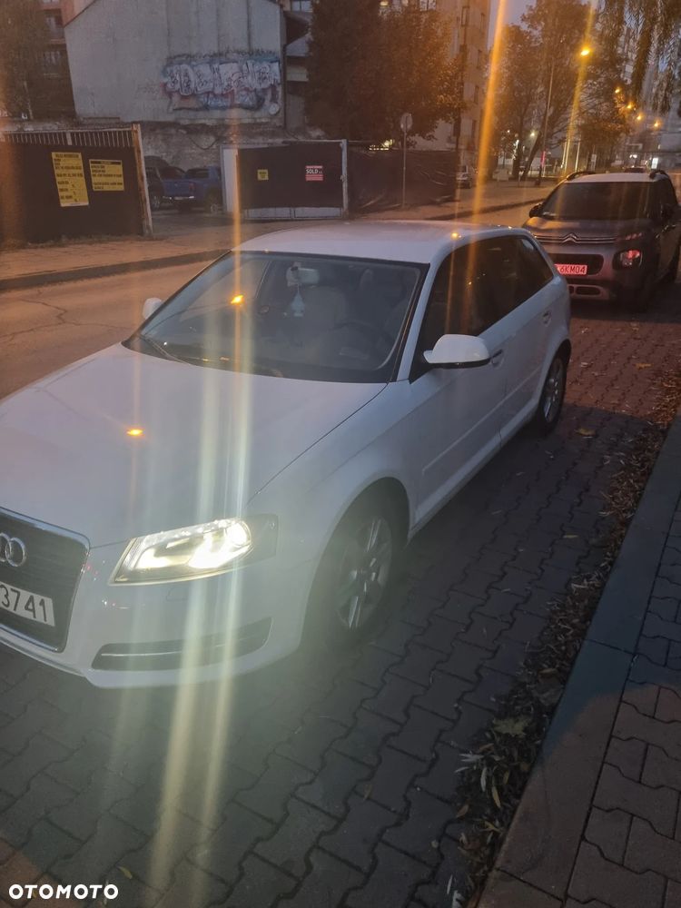 Audi A3 Sportback 2012 photo 2