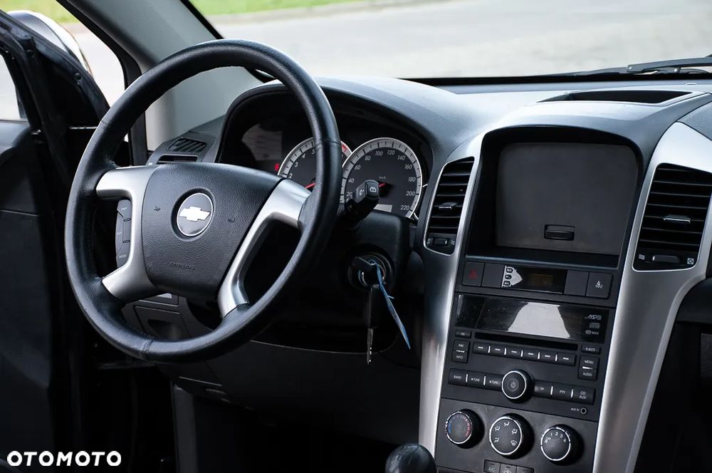 Chevrolet Captiva 2.4 LS - 15