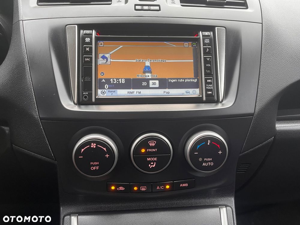 Mazda 5 - 35
