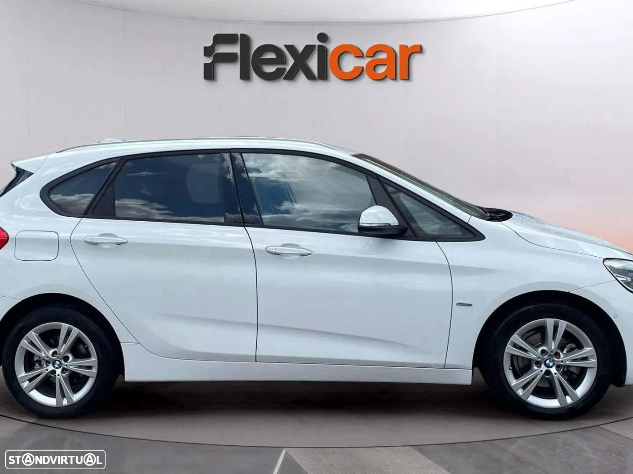 BMW 216 Active Tourer d Line Sport Auto - 8