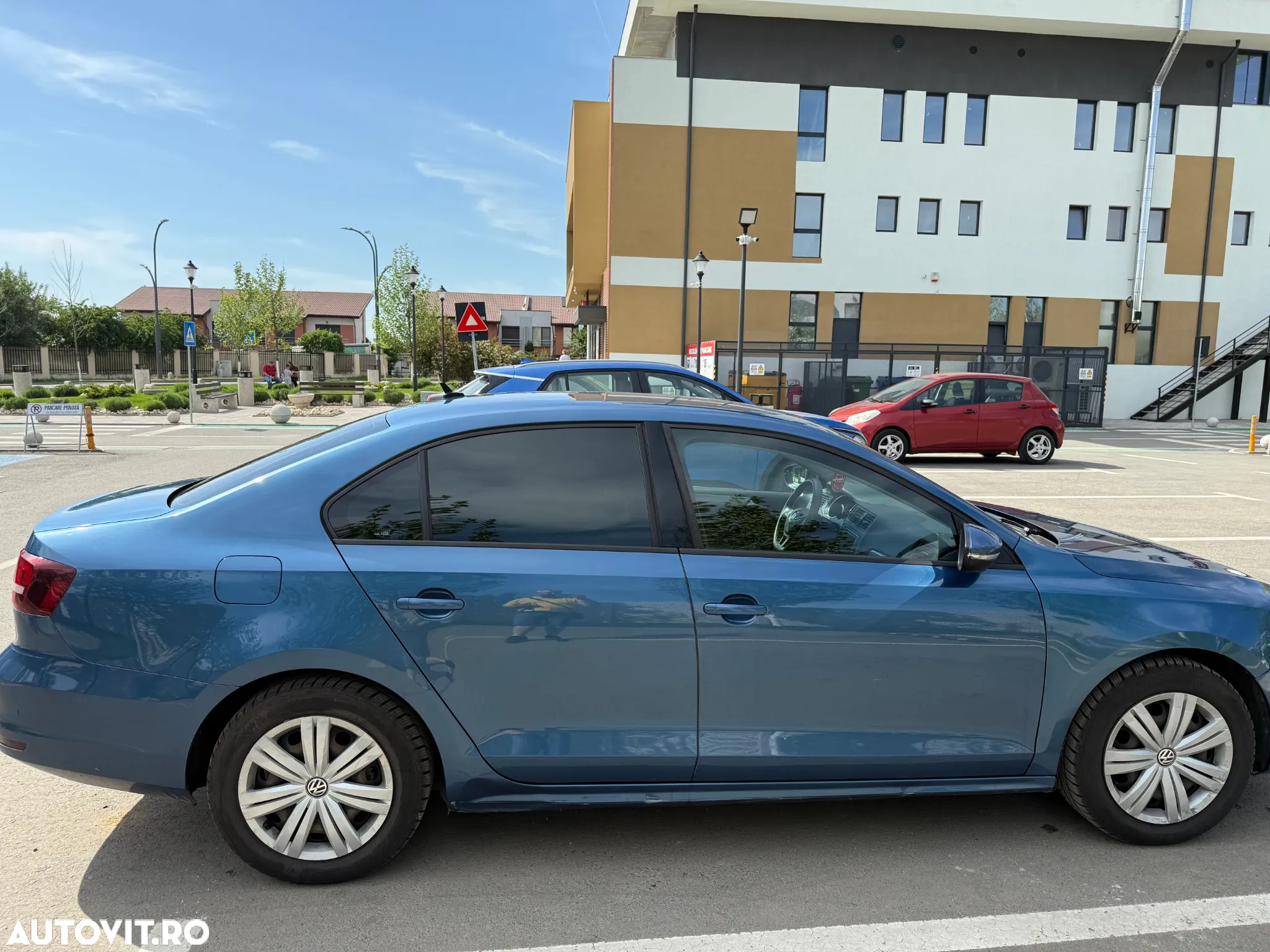 Volkswagen Jetta 1.2 TSI Trendline - 3