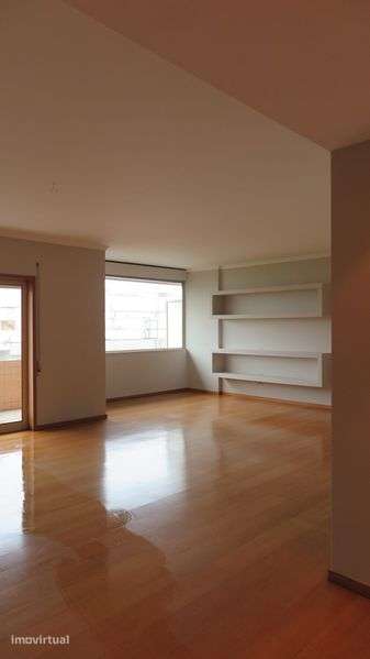 Arrendamento Apartamento T4 Braga - Grande imagem: 2/12