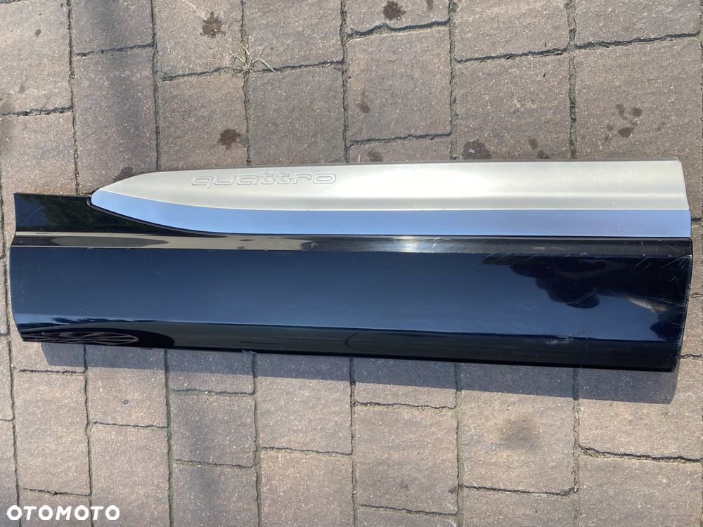 AUDI Q7 4M0853970B LISTWA DRZWI PRAWY TYŁ - 1