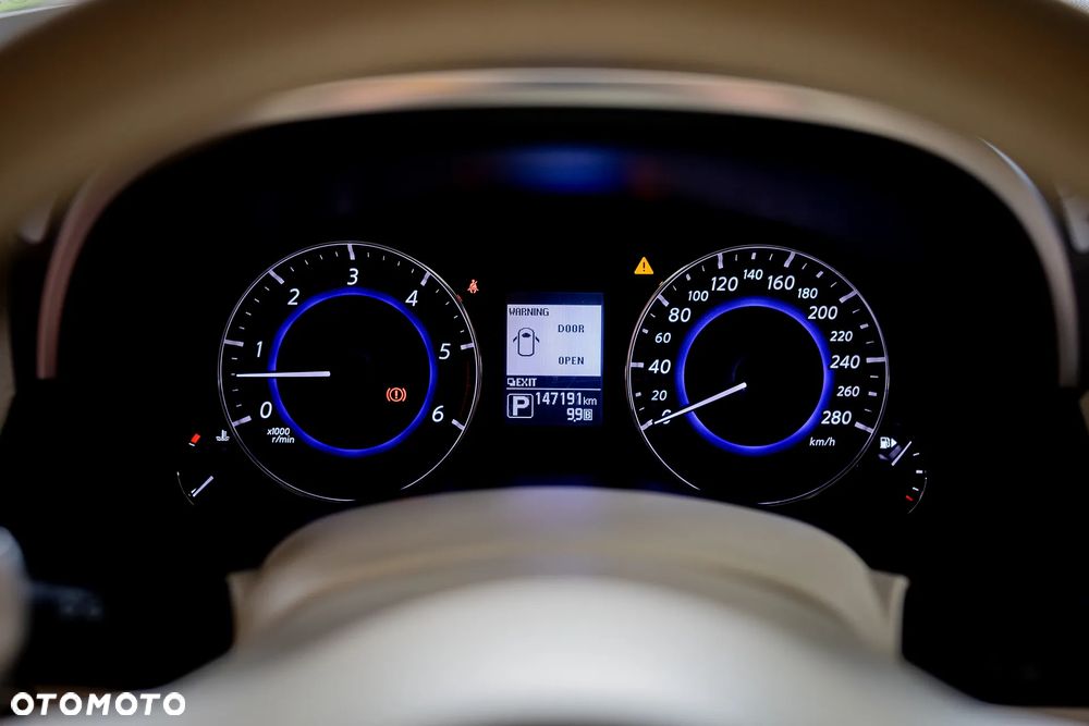 Infiniti QX70 3.0d S - 19