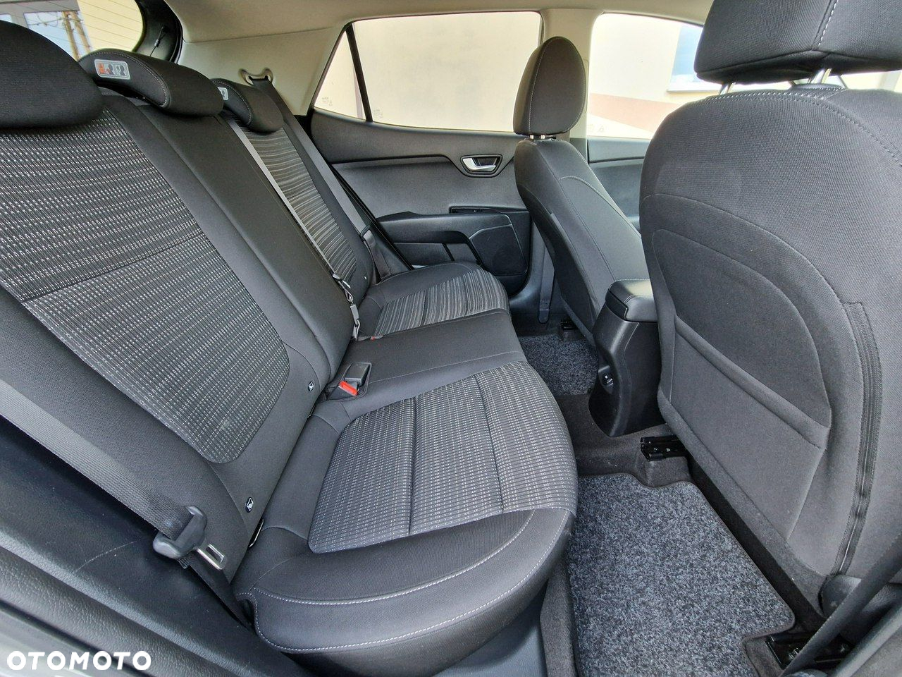 Kia Stonic - 12