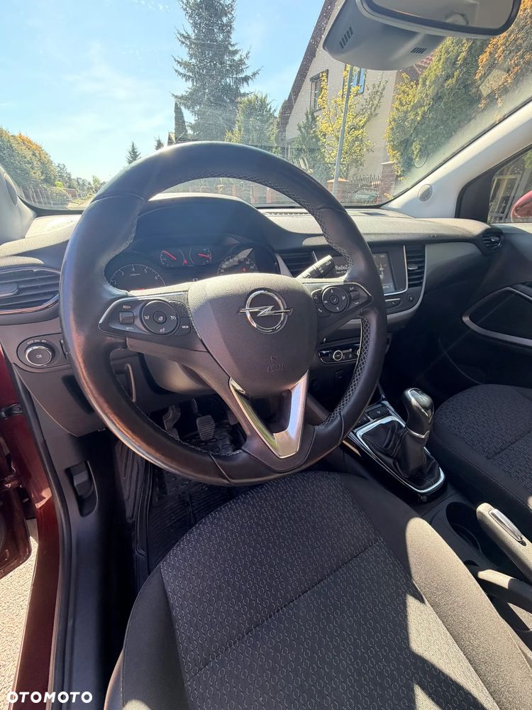 Opel Crossland X - 14