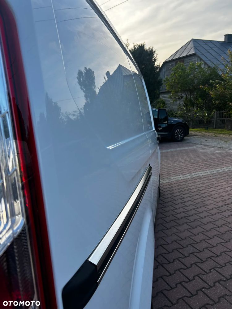 Ford TRANSIT CUSTOM - 13