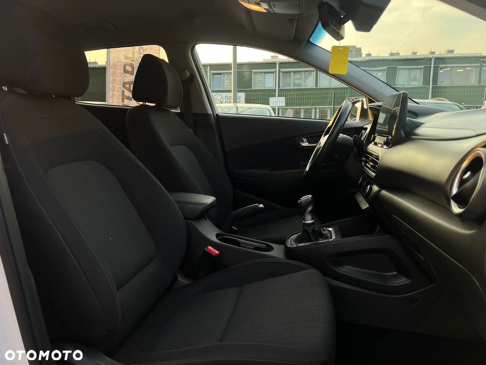 Hyundai Kona - 21