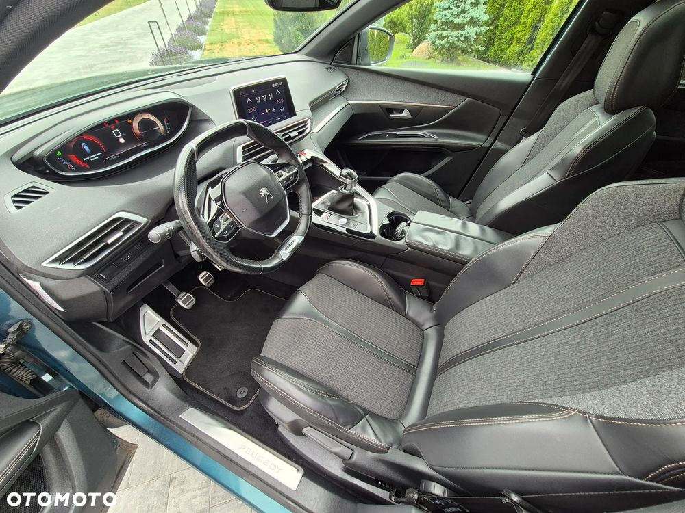 Peugeot 5008 1.2 PureTech Active S&S - 8