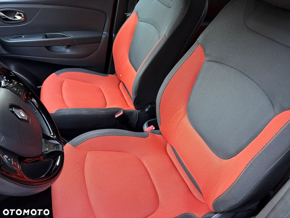 Renault Captur 1.2 TCe Intens EDC - 17