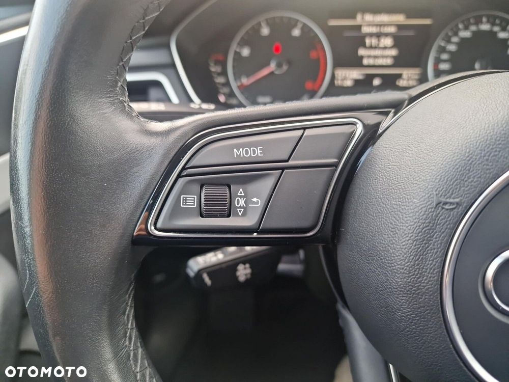 Audi A4 Limousine - 17