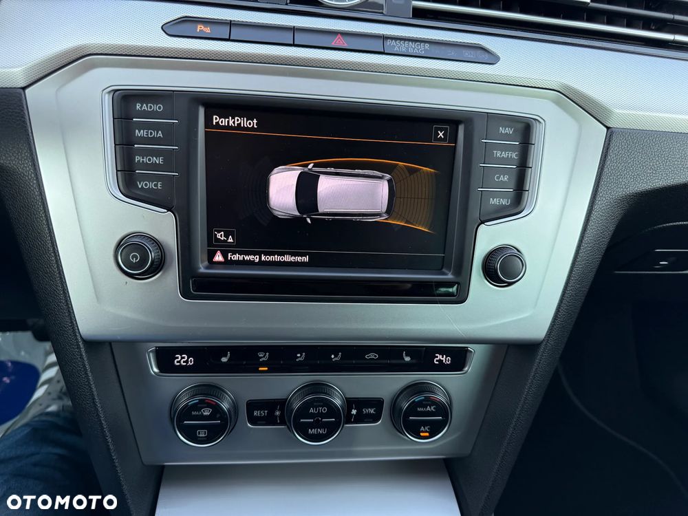 Volkswagen Passat 2.0 TDI SCR DSG Highline - 26