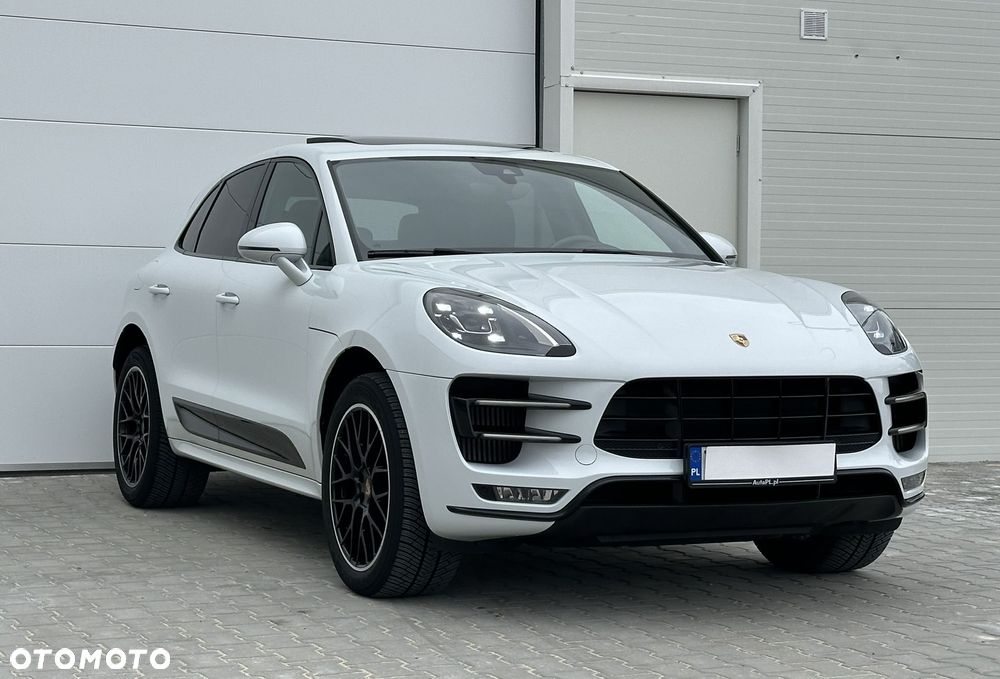 Porsche Macan Turbo PDK - 13