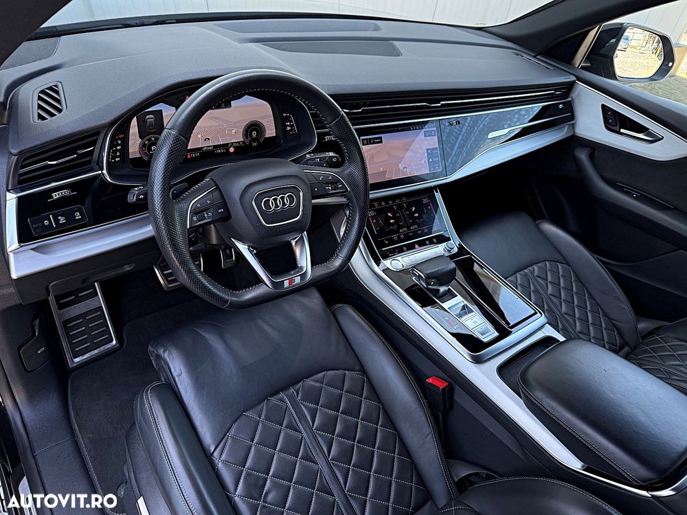 Audi Q8 - 15