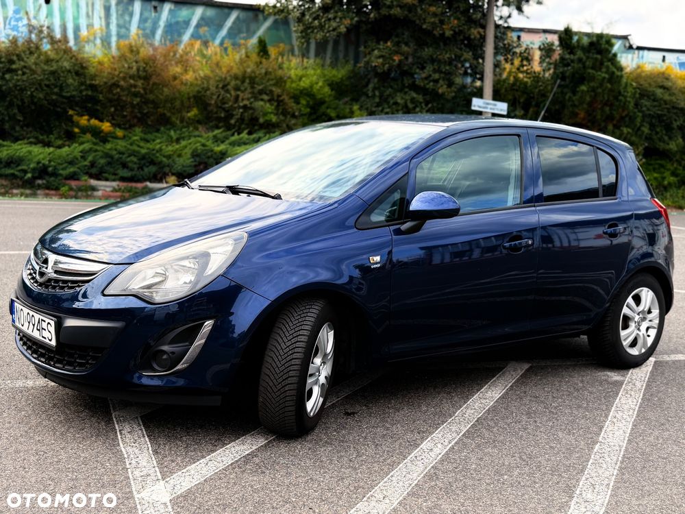 Opel Corsa 1.4 16V Energy - 11