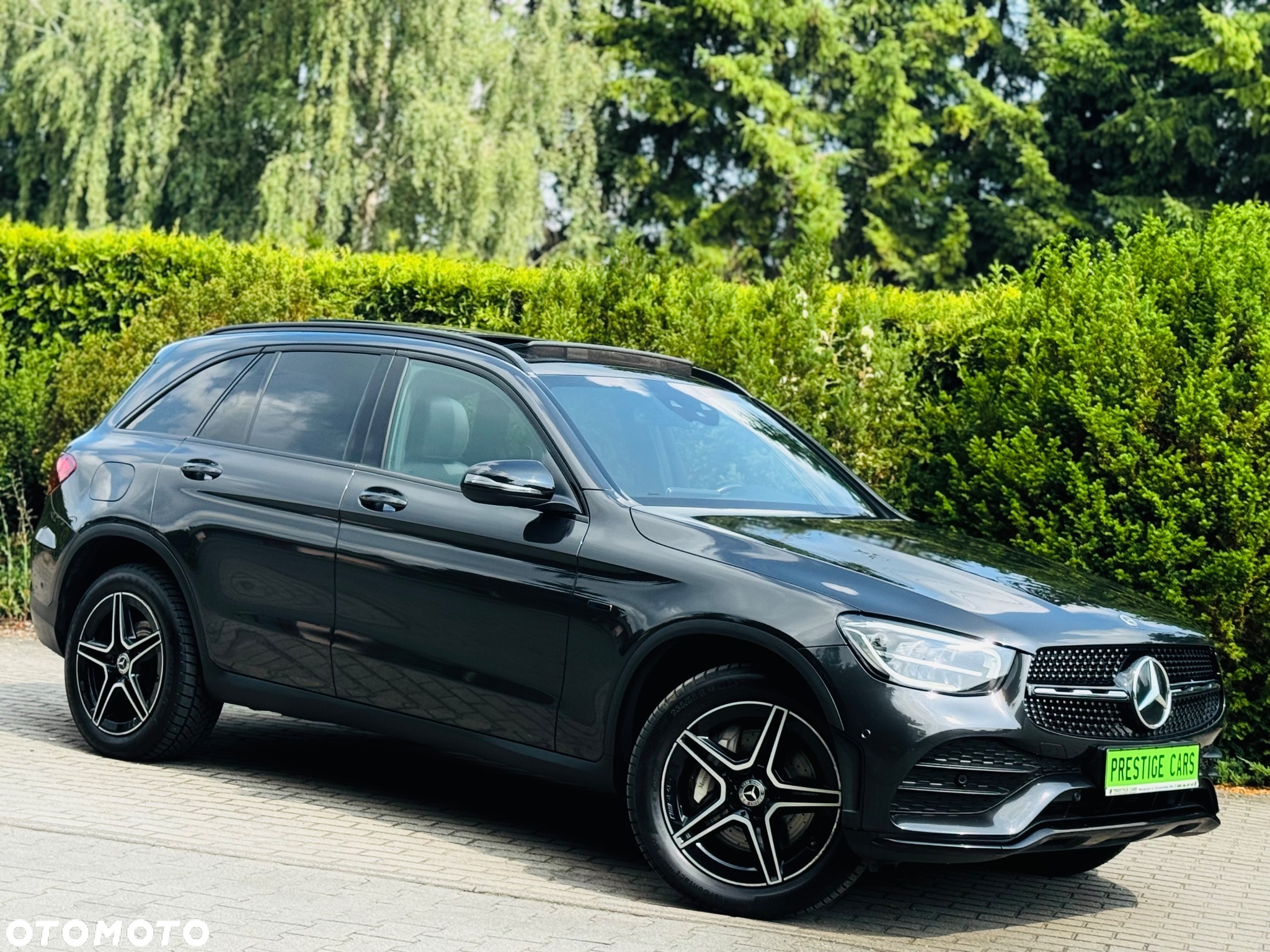 Mercedes-Benz GLC 220 d 4Matic 9G-TRONIC AMG Line - 12