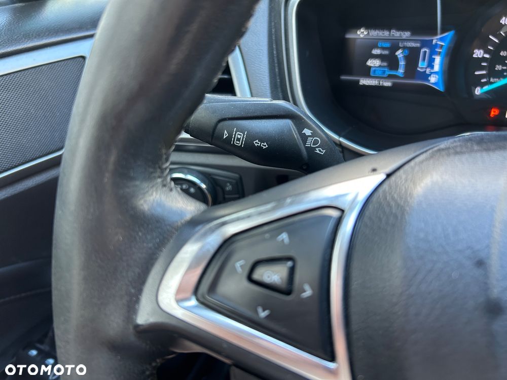 Ford Mondeo 2.0 Hybrid Titanium - 31