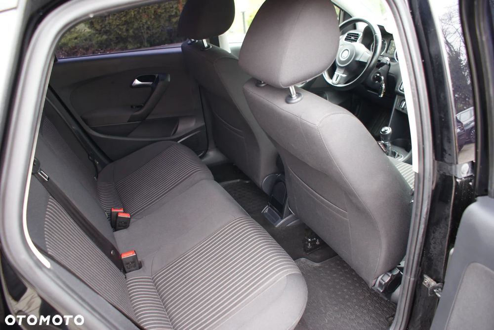 Volkswagen Polo - 15