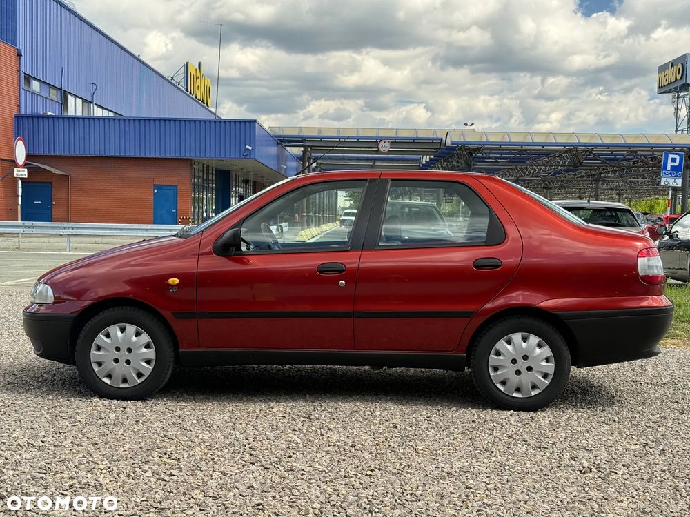 Fiat Siena - 11