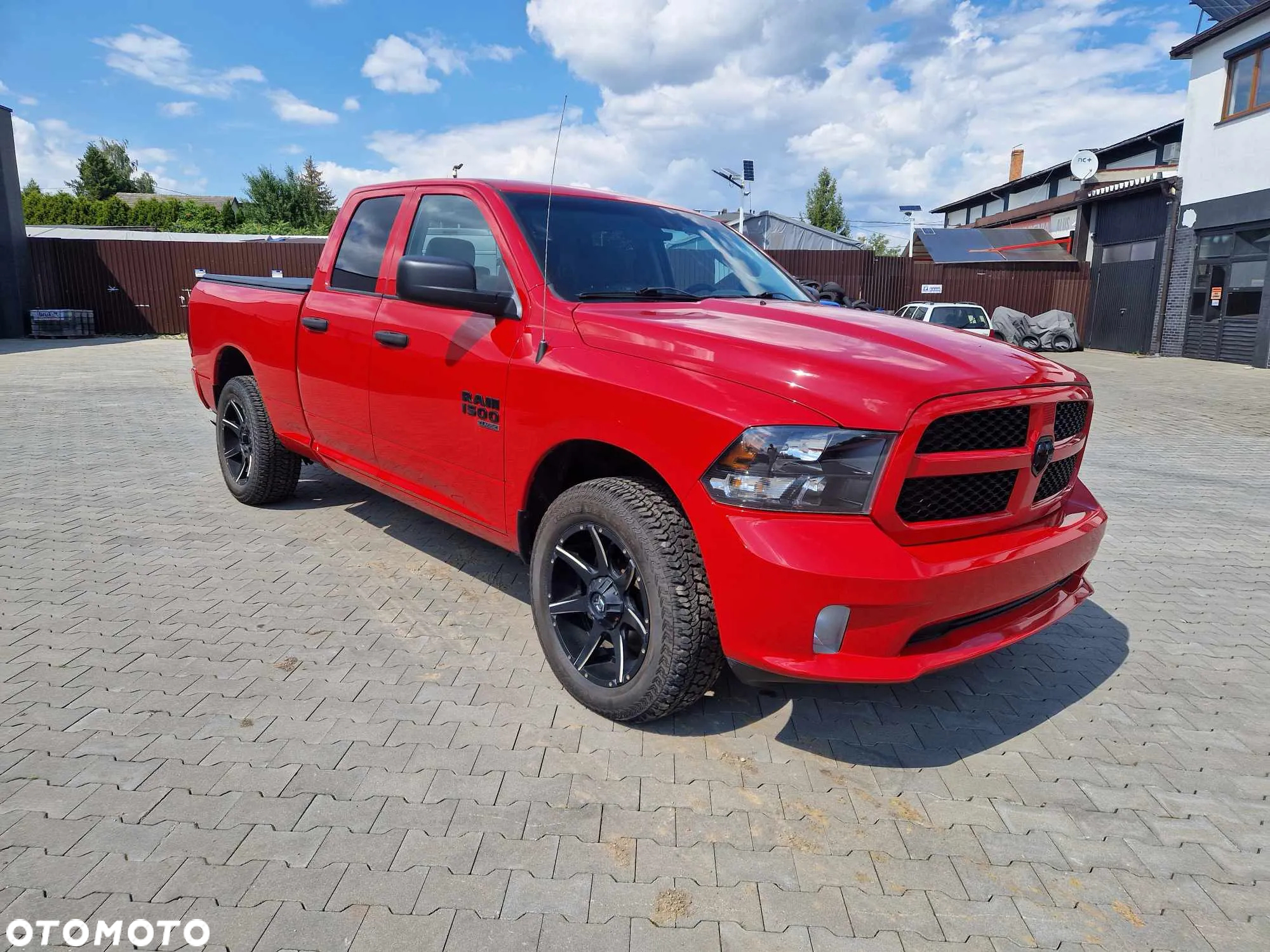 Dodge RAM - 10