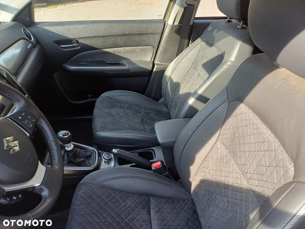 Suzuki Vitara 1.4 Boosterjet Hybrid Allgrip Comfort+ - 20