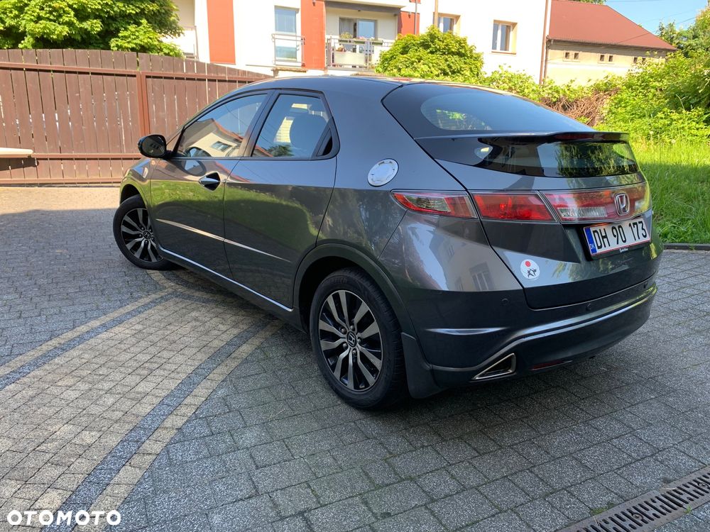Honda Civic 1.8i-VTEC Sport - 3