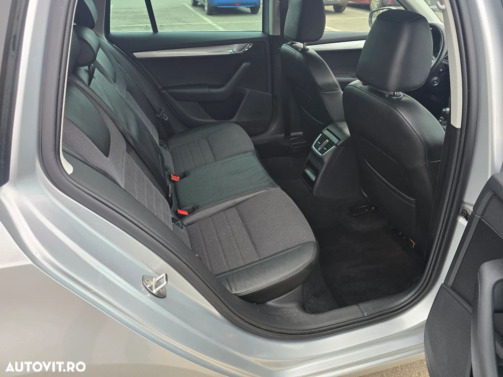 Skoda Octavia - 7