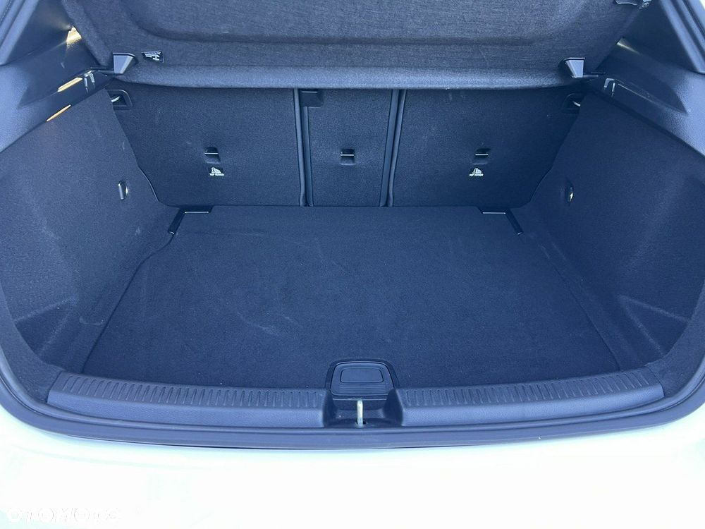 Mercedes-Benz Klasa A - 21