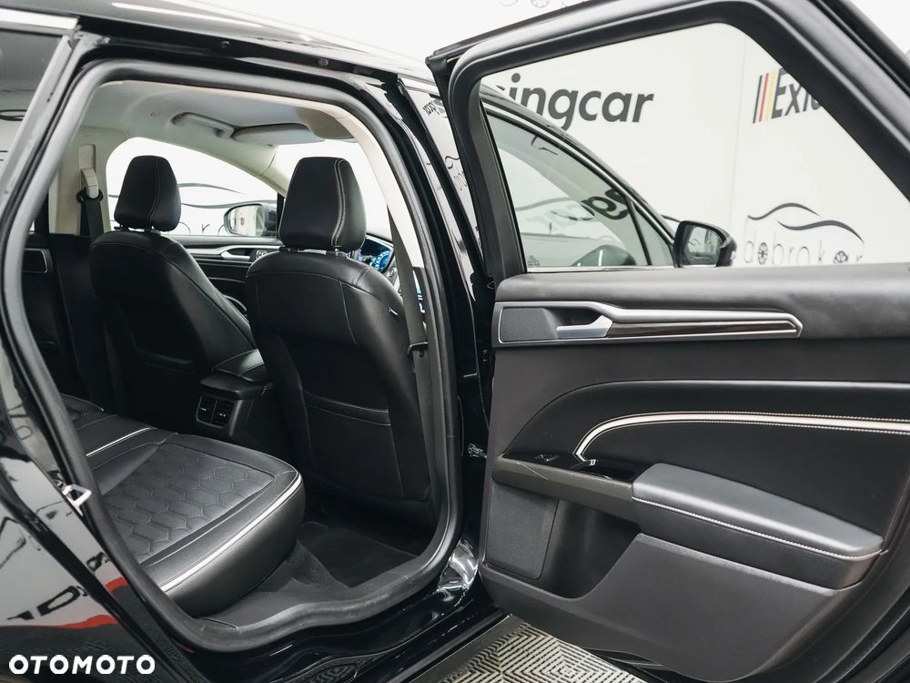 Ford Mondeo 2.0 EcoBlue VIGNALE - 34