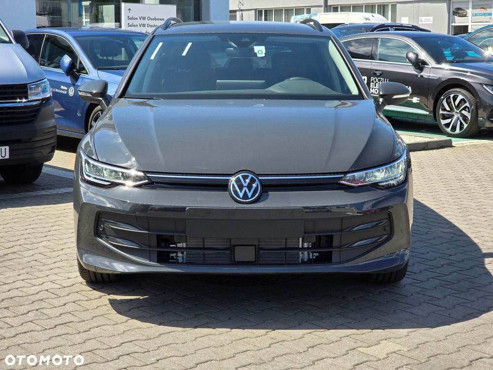 Volkswagen Golf VIII 1.5 eTSI mHEV Life Plus DSG - 4