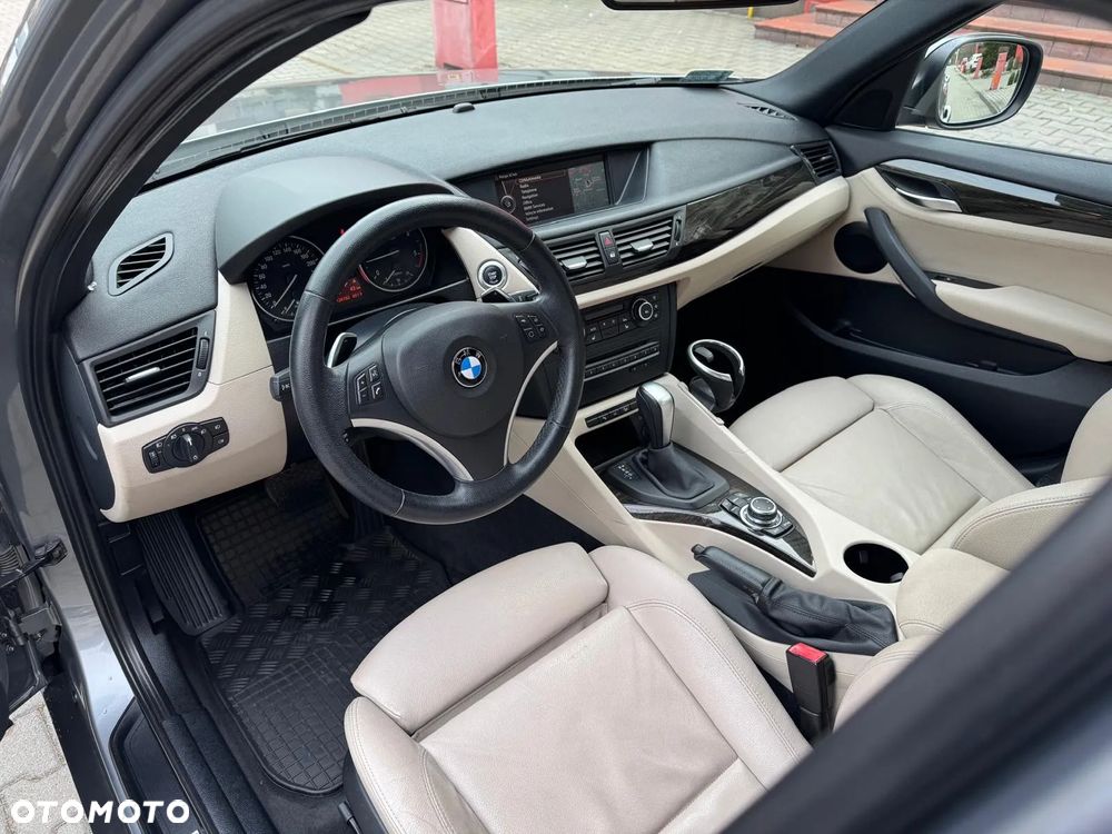 BMW X1 xDrive20d - 9