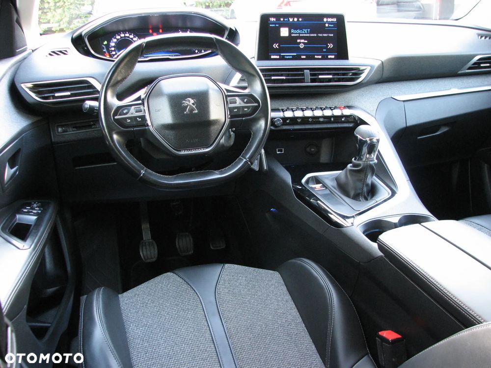 Peugeot 5008 BlueHDI 130 Allure Business-Paket - 19