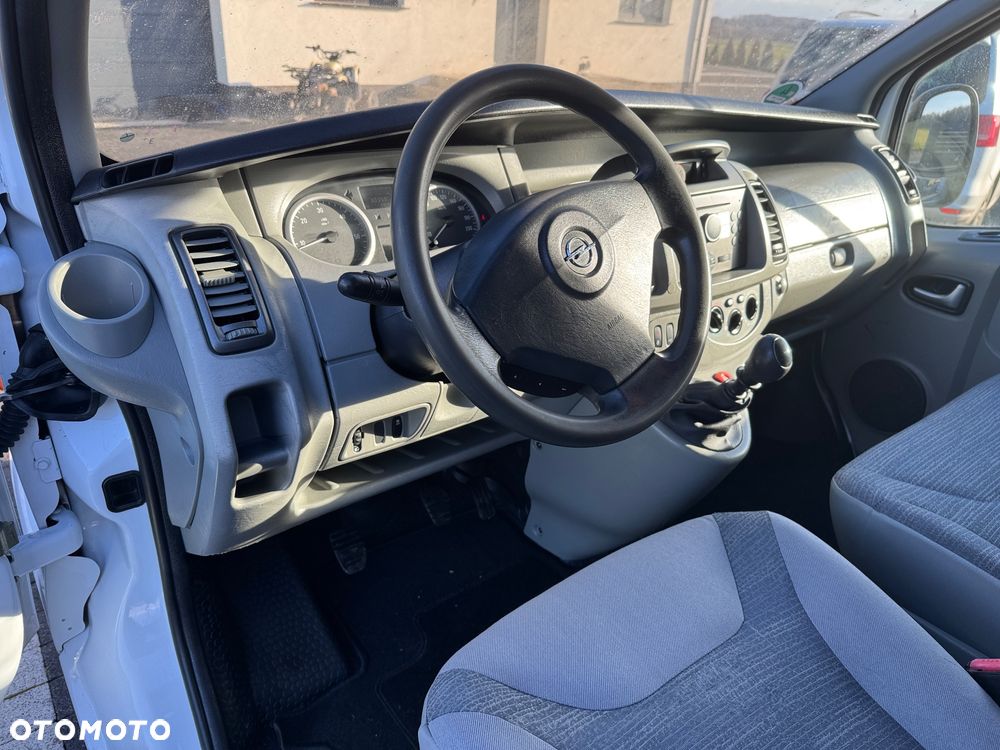 Opel Vivaro L1H1 2.9t - 17