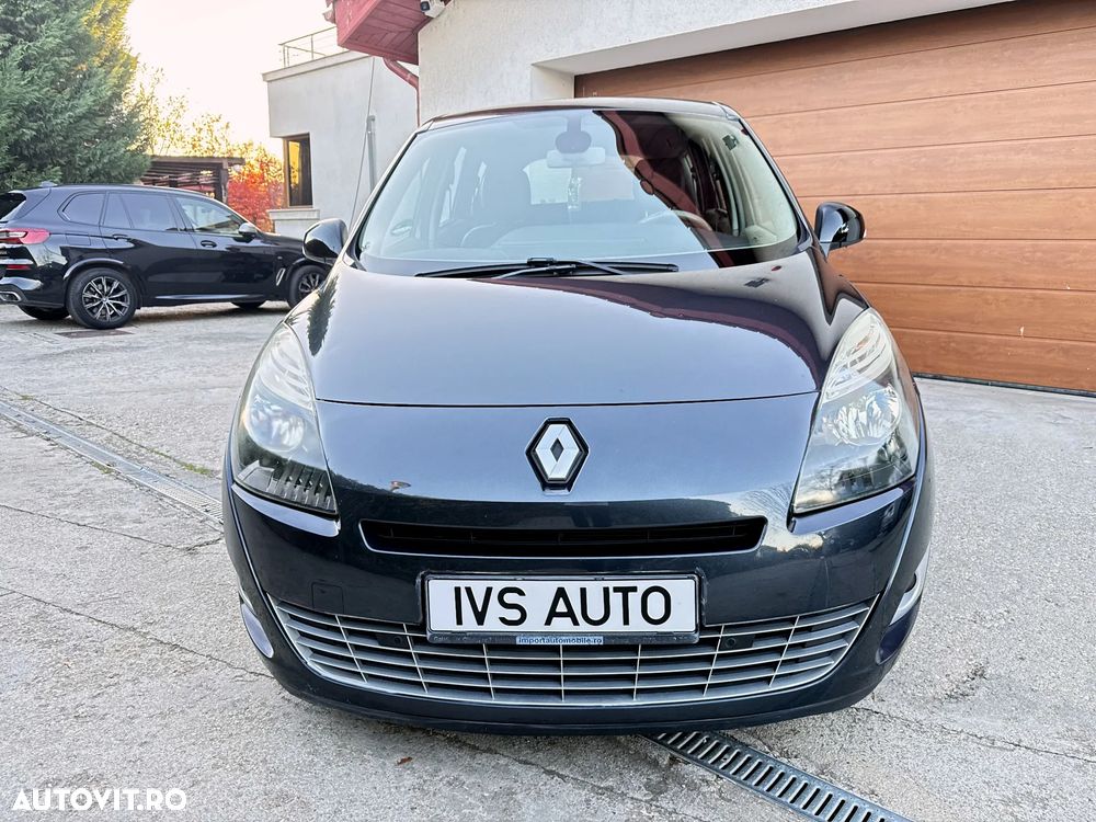 Renault Grand Scenic 1.6 dCi Energy Privilege - 2
