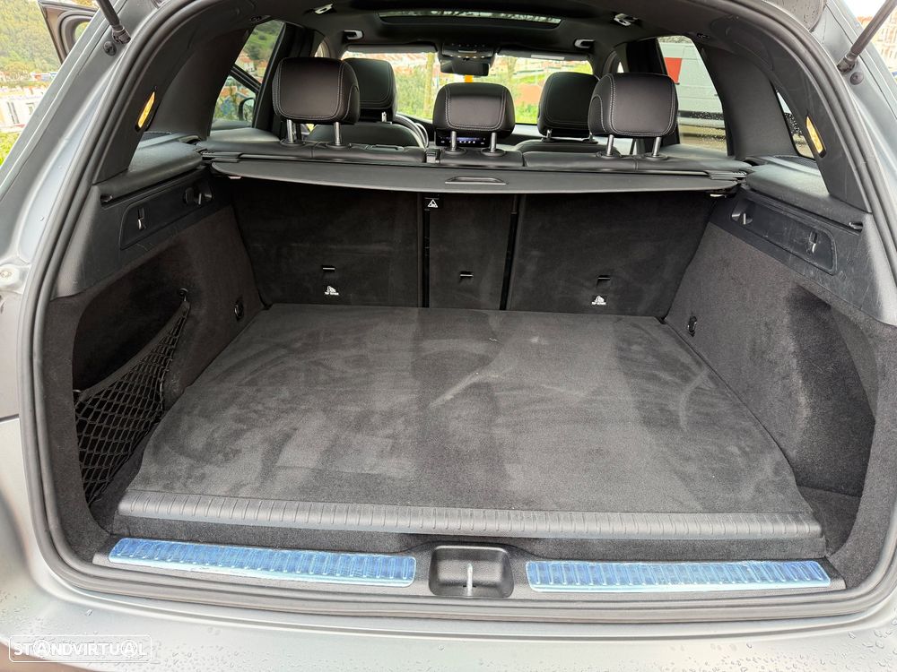 Mercedes-Benz GLC 300 de 4Matic 9G-TRONIC AMG Line Plus - 52
