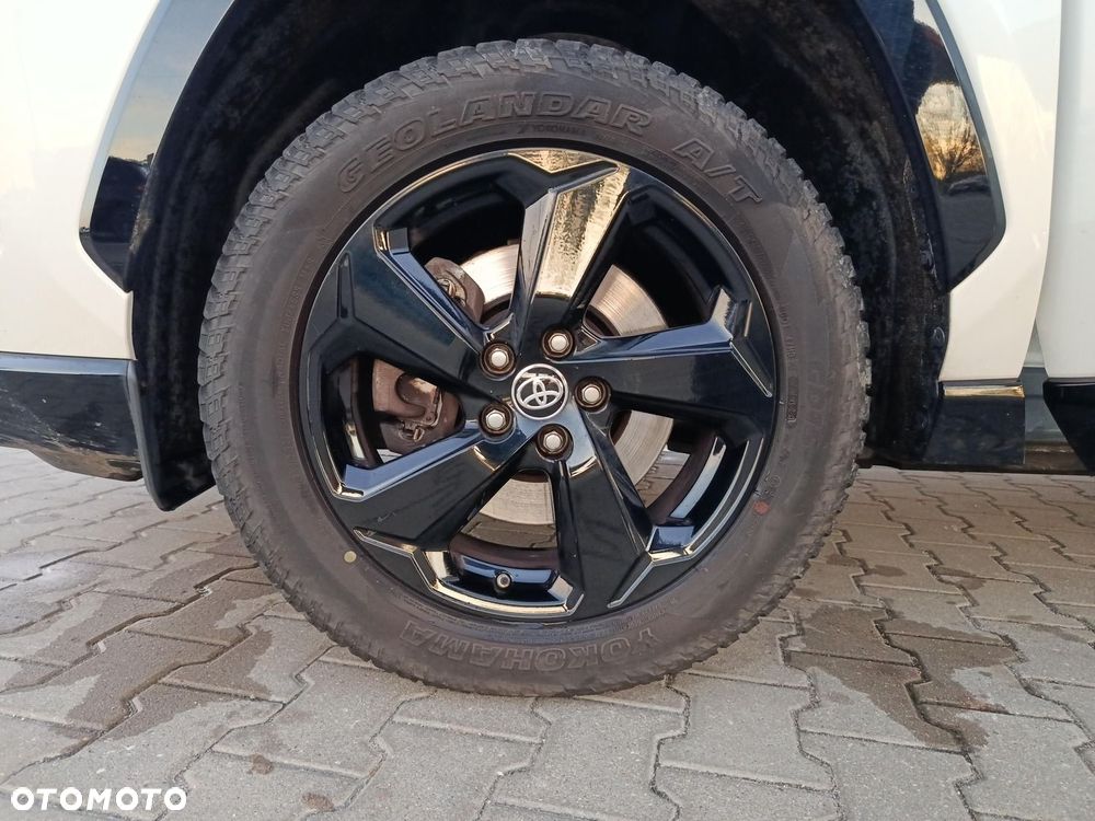 Toyota RAV4 2.5 Hybrid Selection 4x4 - 19