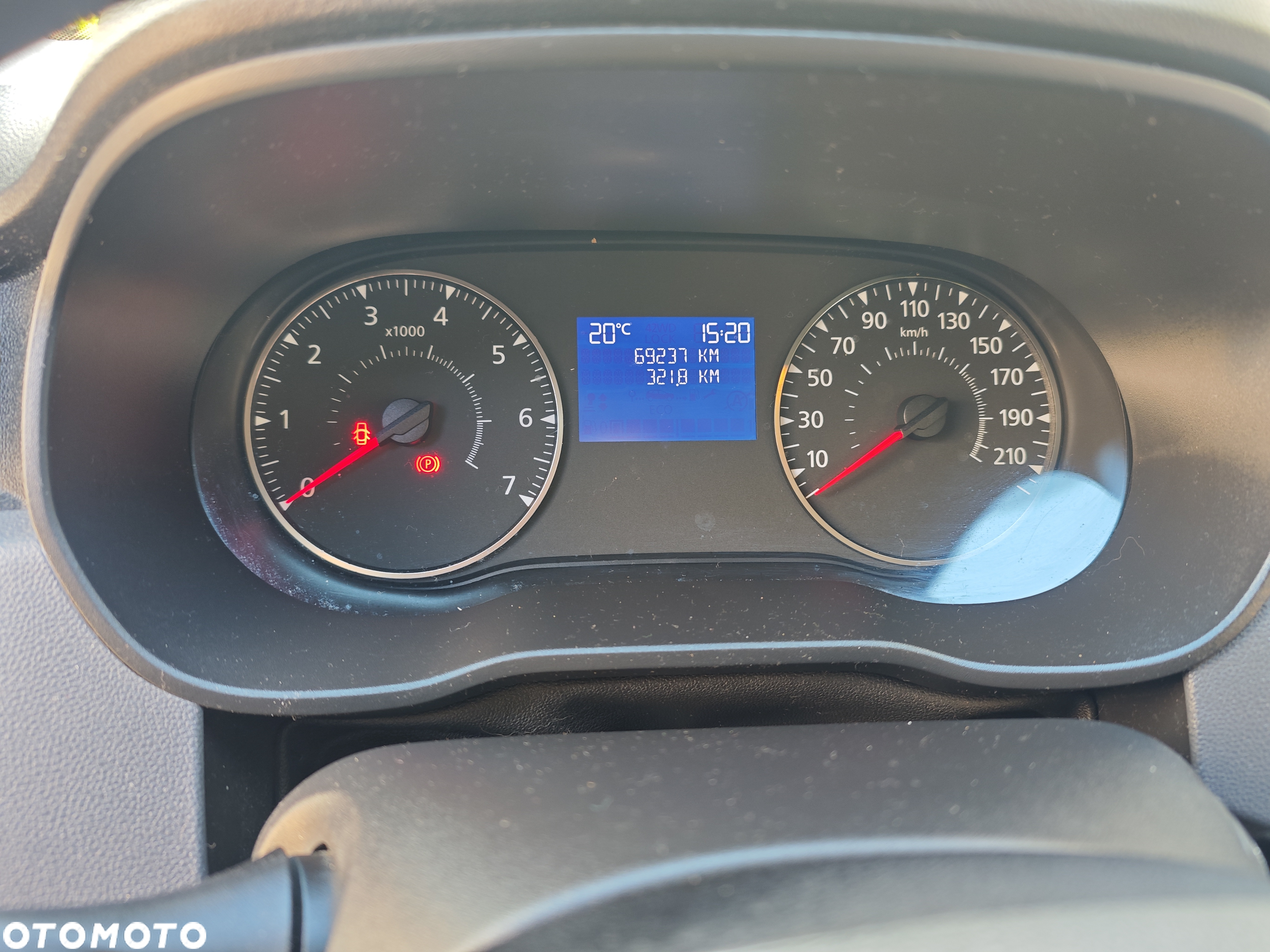 Dacia Duster 1.6 SCe Access S&S - 11