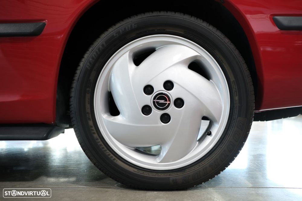 Opel Calibra 2.0 Turbo 16V 4X4 - 14