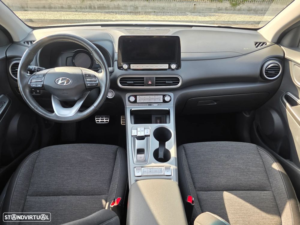Hyundai Kauai EV 64 kWh Vanguard+TMS - 19