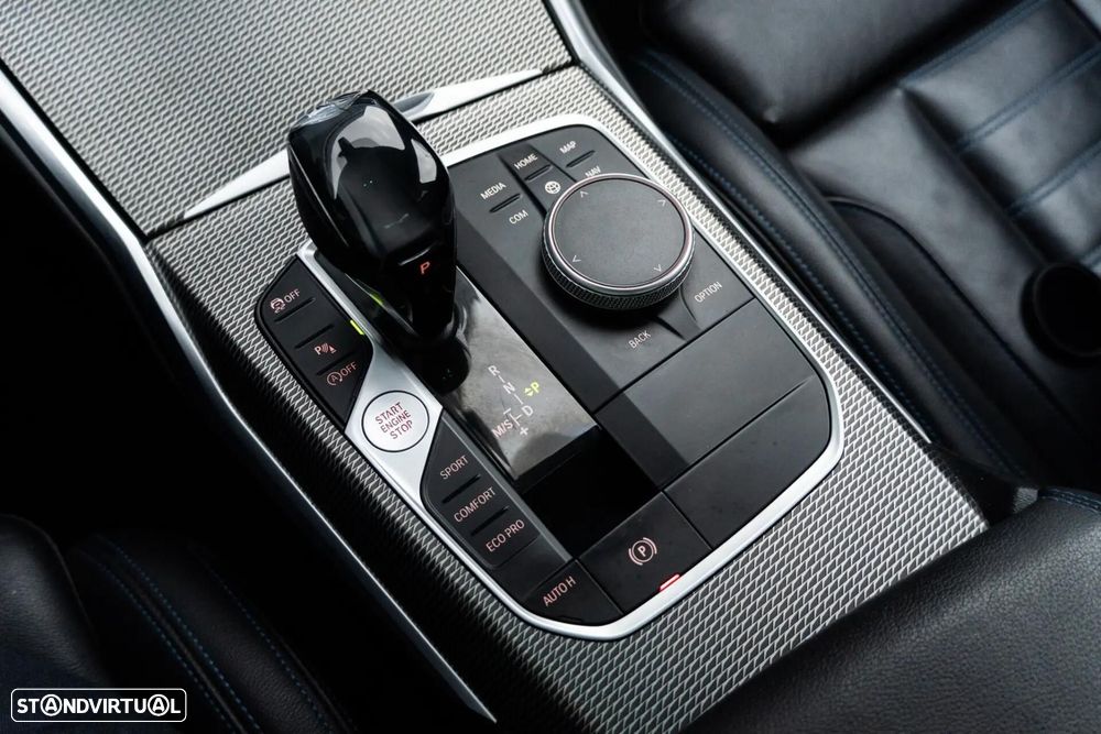 BMW 320 d Pack M Auto - 23