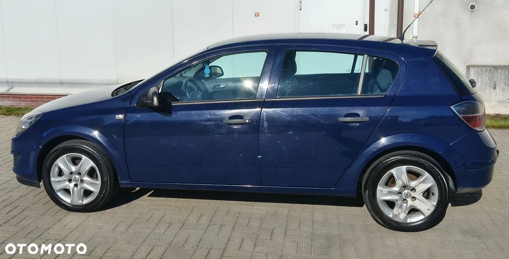 Opel Astra 1.7 CDTI Enjoy - 20