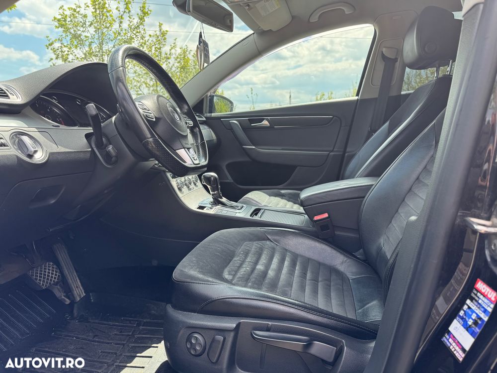Volkswagen Passat 2.0 TDI DPF Blue TDI DSG Highline - 15