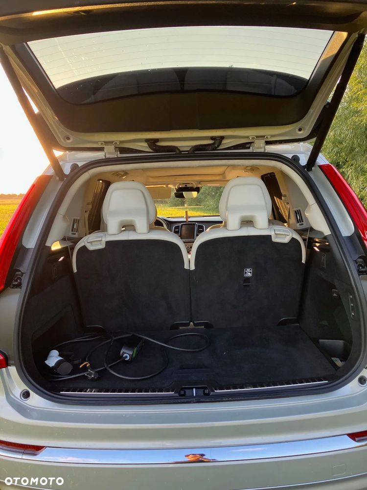Volvo XC 90 - 13