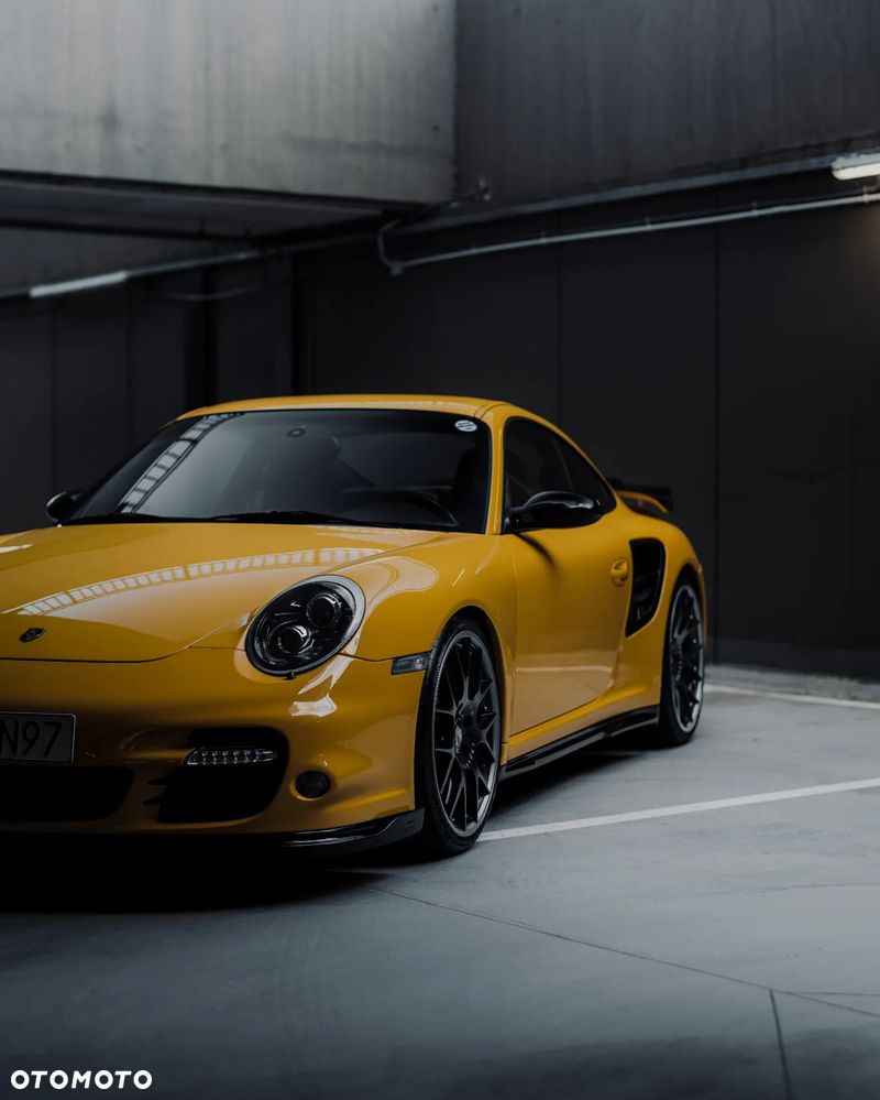 Porsche 911 - 14