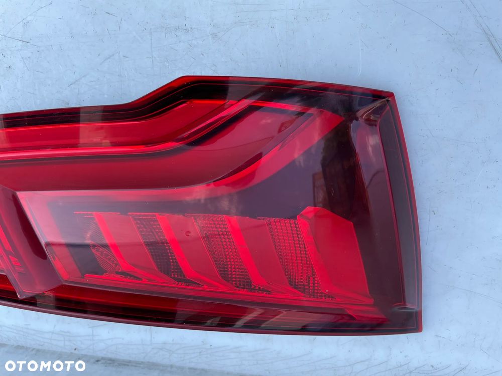 LAMPA LED LEWY TYŁ AUDI Q5 FY 80A 80A945093B - 2